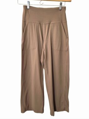 Lululemon Align Wide Leg Super-High-Rise Crop *23" Light Brown (Cacao) Size 6